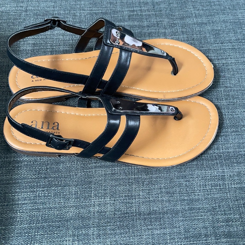 Ana Sweeney Black Sandals